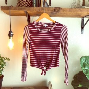Striped long sleeve tie bottom shirt